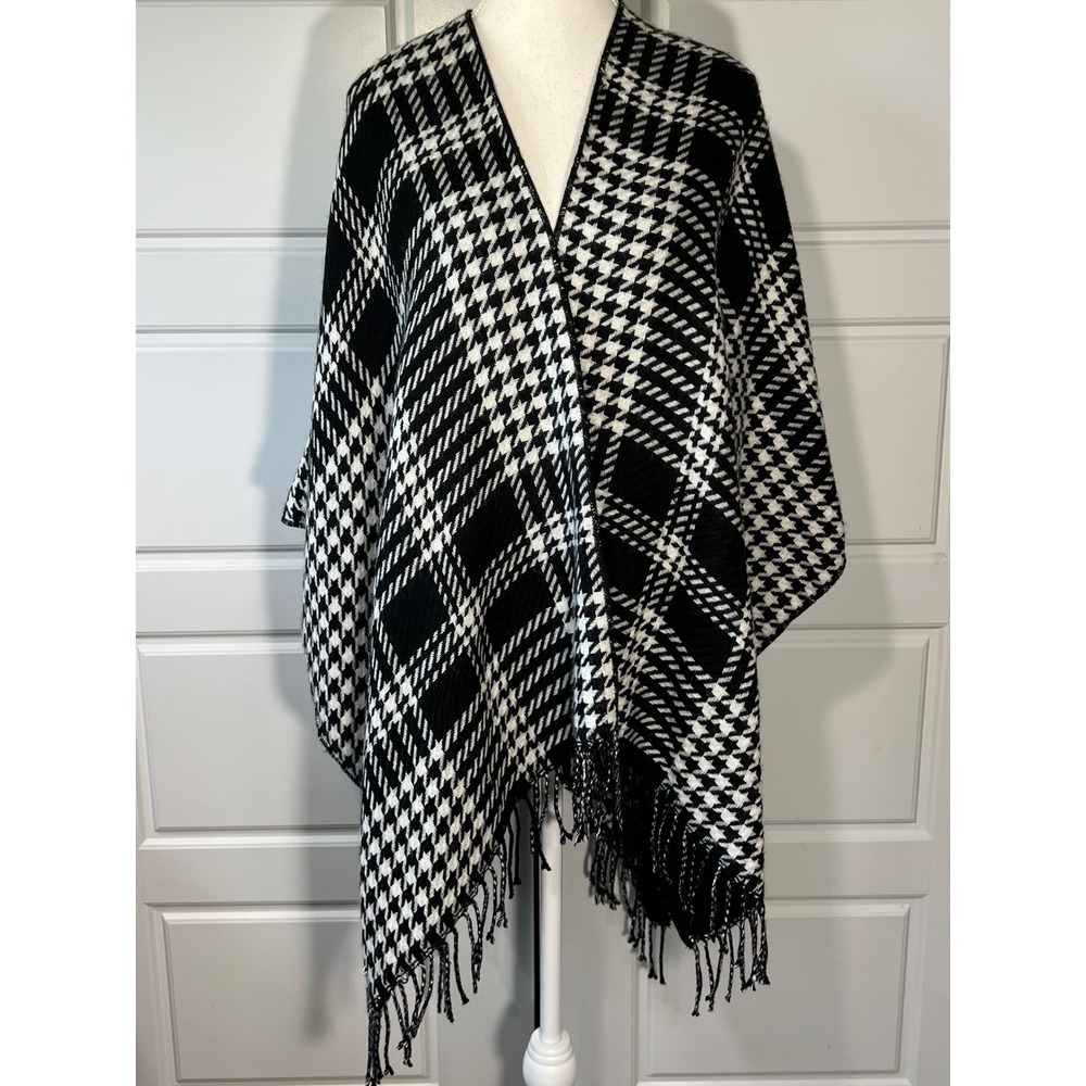 Cejon Houndstooth Plaid Fringe Poncho Cape Shawl Wrap OS Black‎ White